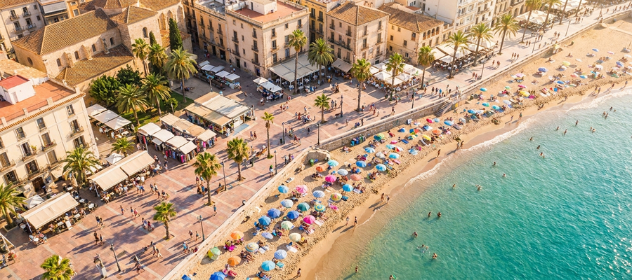 Turismo en España en 2026: dónde crece la demanda, dónde se enfría