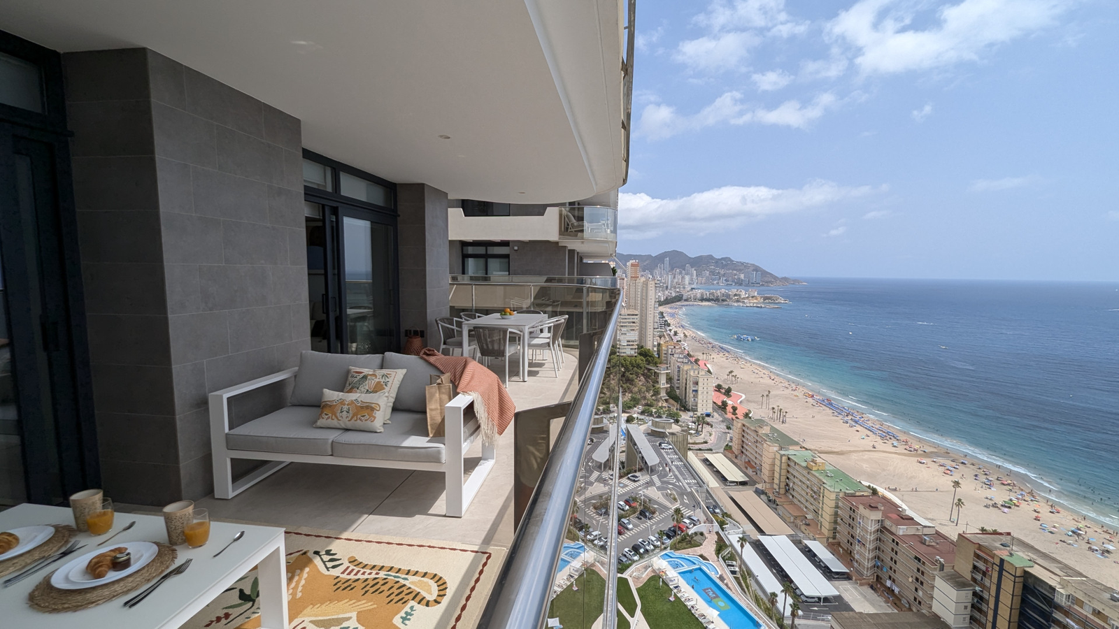 photo of Apartments on Av. de la Armada Española, 23, 03502 Benidorm, Alicante, Spain