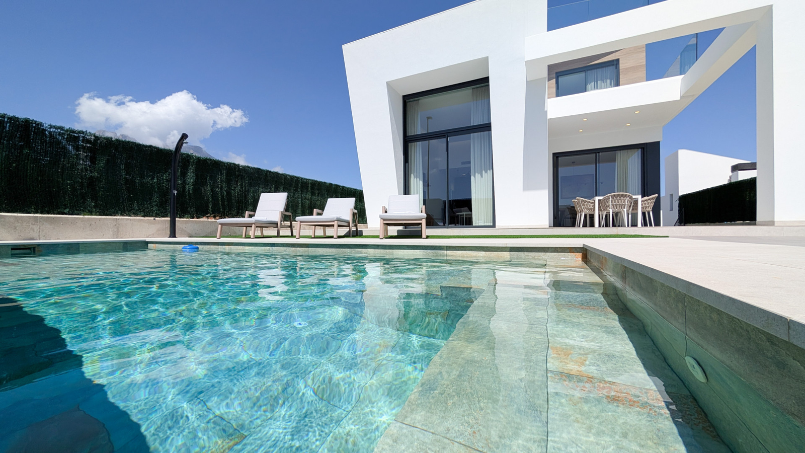 photo of Villa or house on Carrer de Tavernes, 9C, 03509, Alicante, Spain