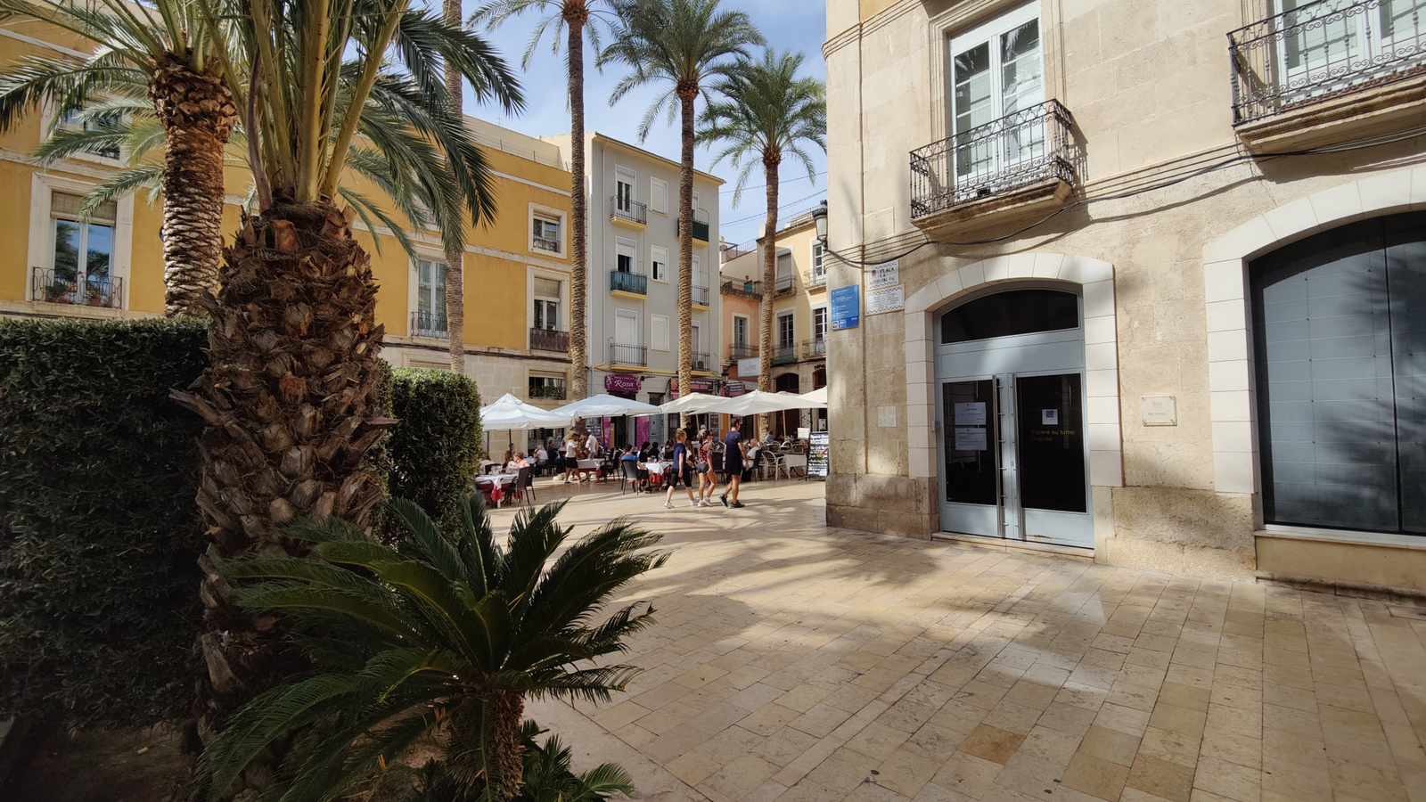 photo of Apartments on Pl. del Carmen, 14, 03002 Alicante, Spain
