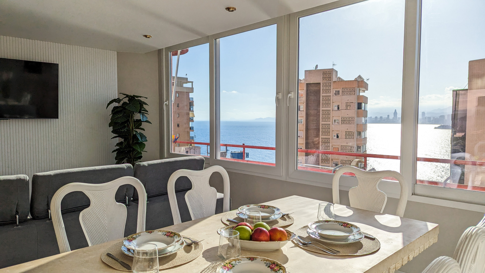 photo of Apartments on Playa de Levante, C. Alcalde Manuel Catalán Chana, 12, 03503 Benidorm, Alicante, Spain