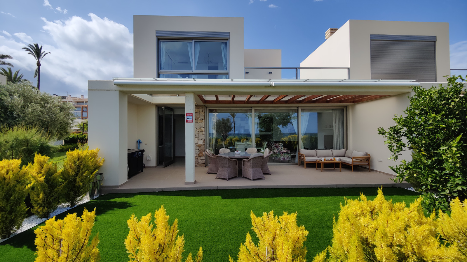 photo of Villa or house on Partida Paraíso, 43, 03570 Villajoyosa, Alicante, Spain