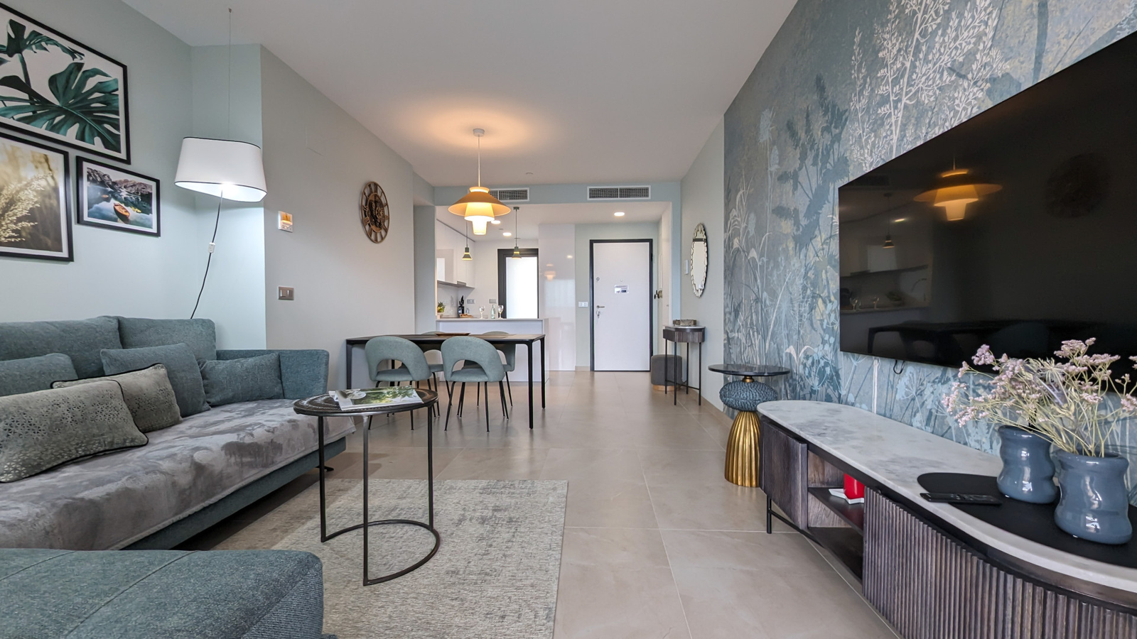 photo of Apartments on Av. de la Armada Española, 19, 03502 Benidorm, Alicante, Spain
