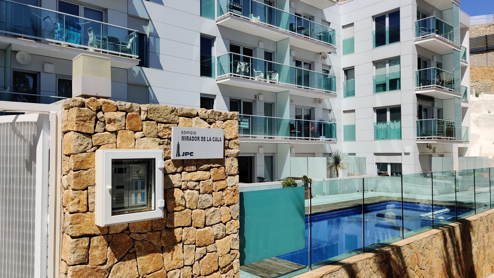 photo of Apartments on C. la Cala, 2, 03502 Benidorm, Alicante, Spain