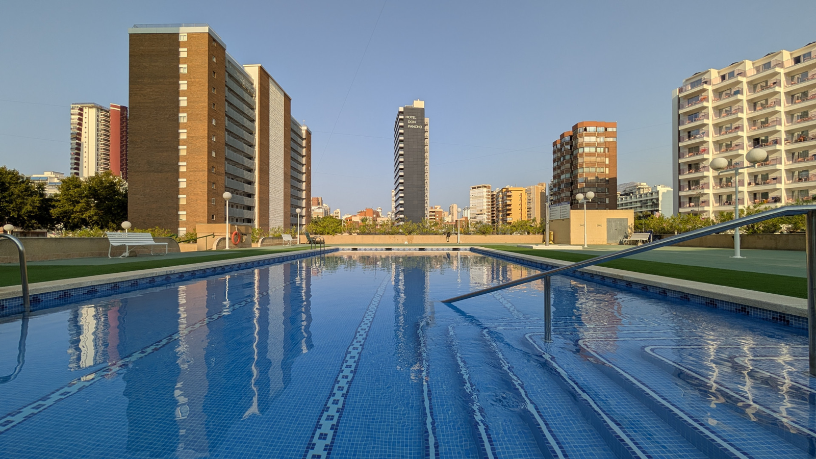 photo of Apartments on Av. del Mediterráneo, 43, 03503 Benidorm, Alicante, Spain