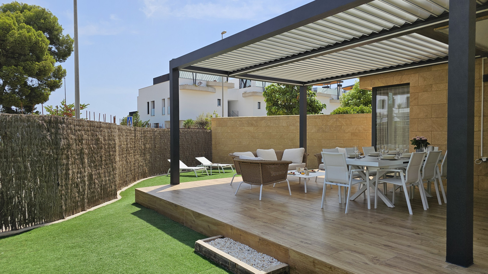 photo of Villa or house on C. Edeta, 3, 03570 Villajoyosa, Alicante, Spain