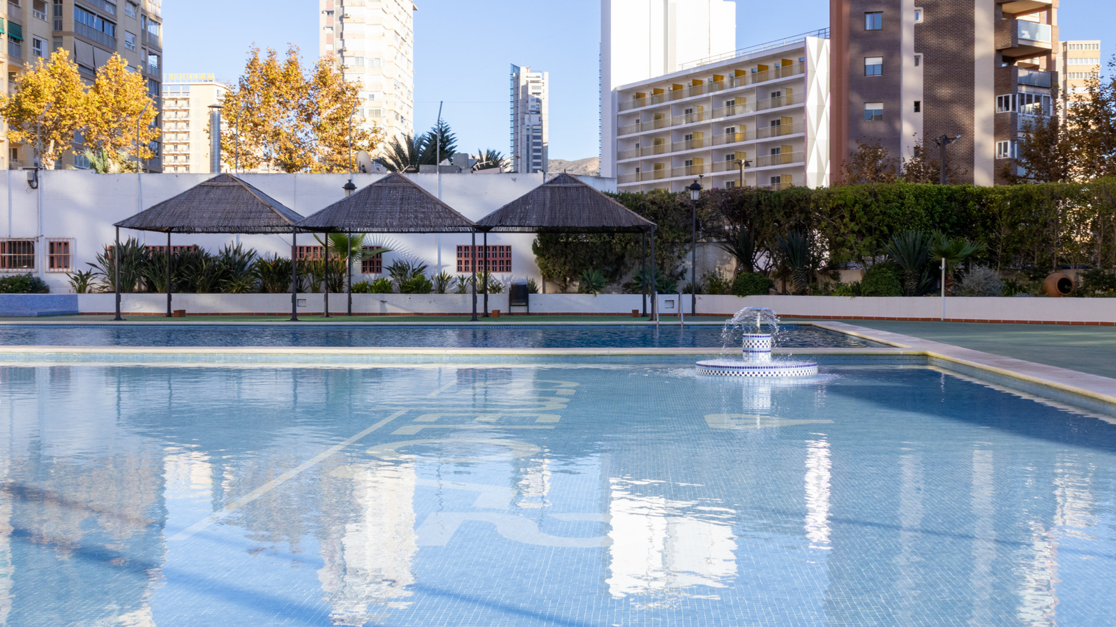 photo of Apartments on C. Ibiza, 8, 03503 Benidorm, Alicante, Spain