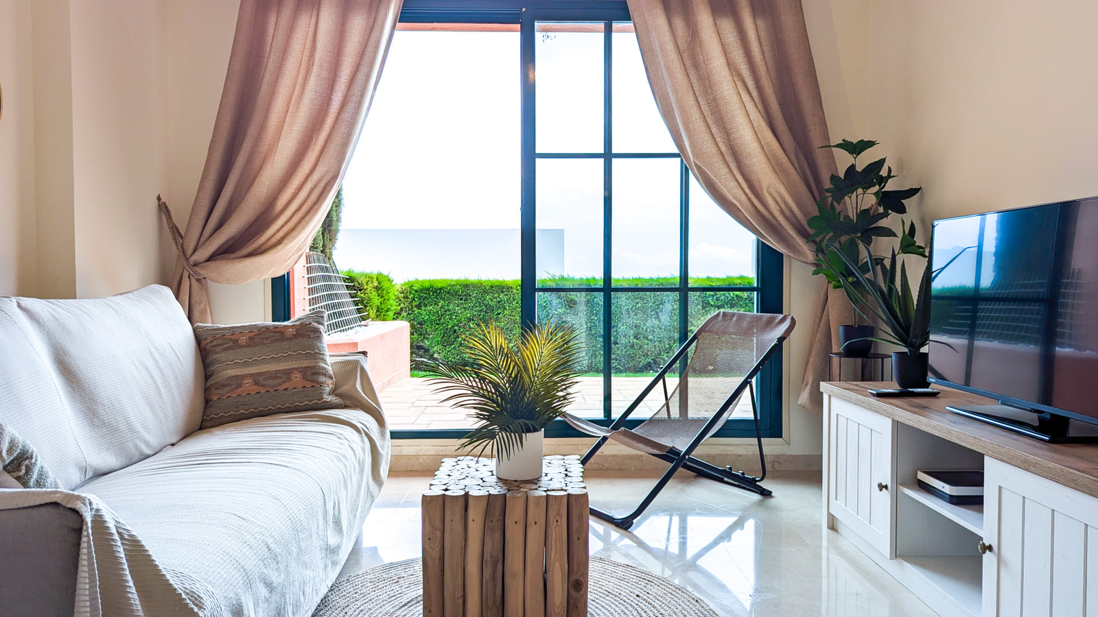 photo of Apartments on C. Viena, 29, 03509 Finestrat, Alicante, Spain