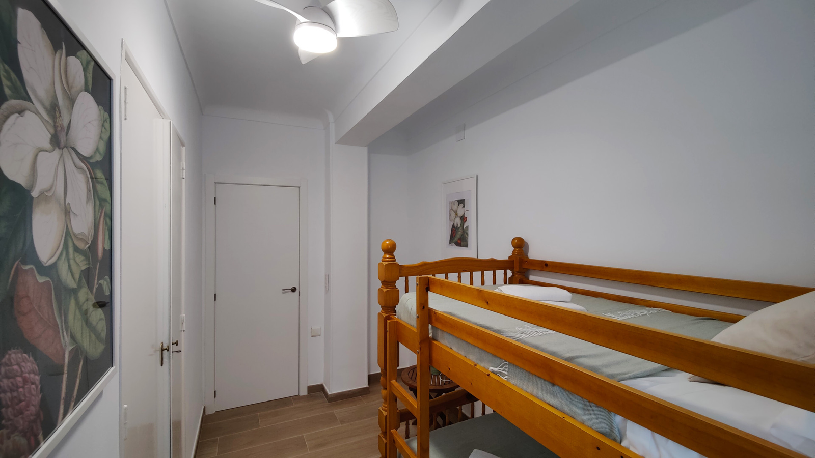 photo of Villa or house on Av. Vicente Llorca Alós, 34, 03502 Benidorm, Alicante, Spain