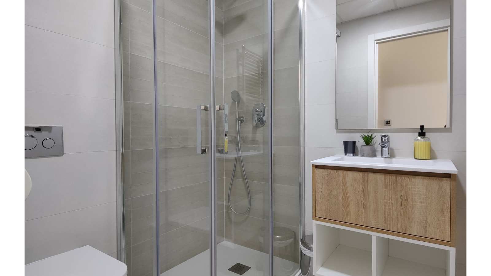 photo of Apartments on Av. de Uruguay, 1, 03502 Benidorm, Alicante, Spain