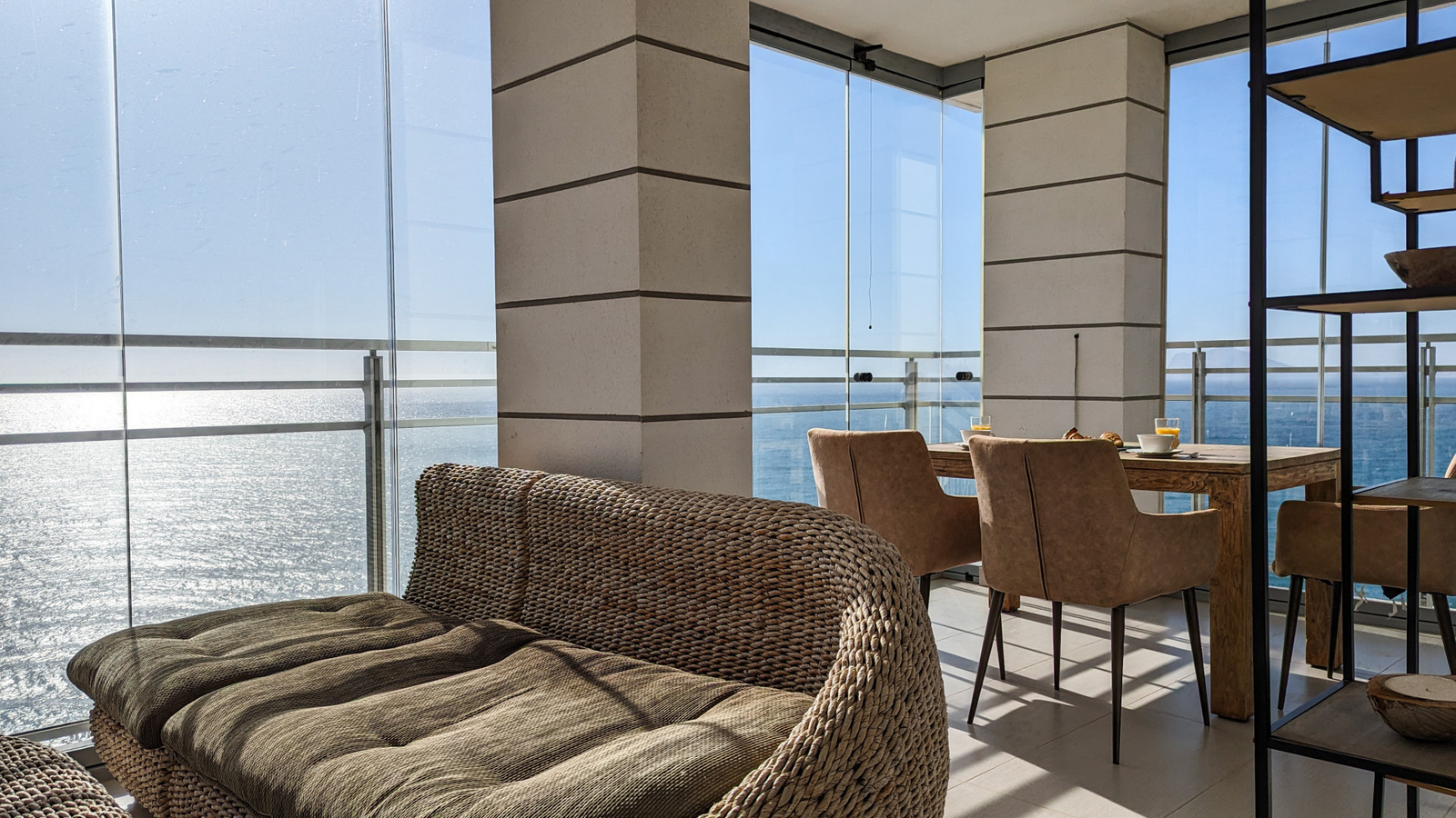 photo of Apartments on P.º Maritimo Playa del Bol, 59, 03710 Calpe, Alicante, Spain