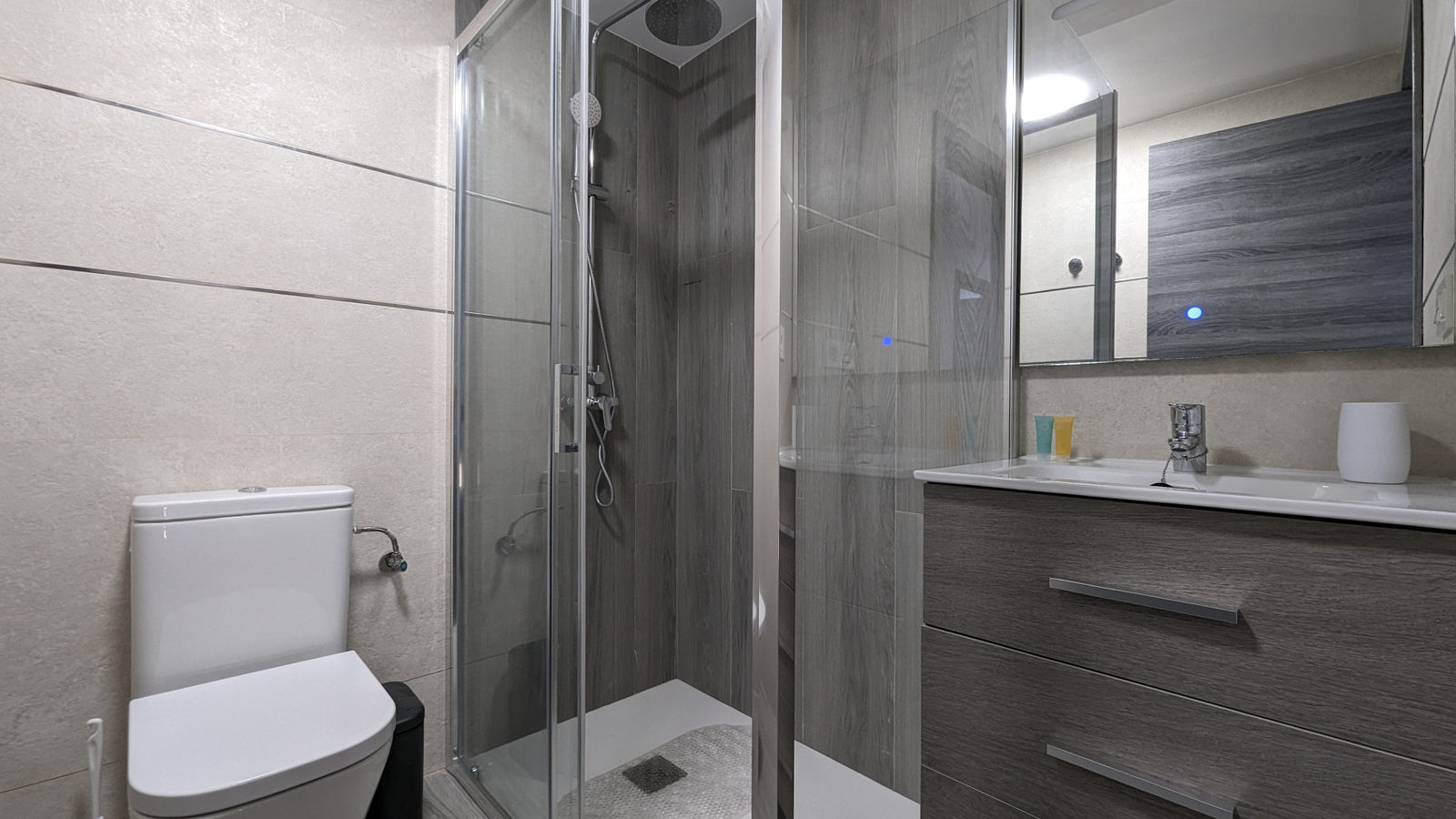 photo of Apartments on Av. Ametlla de Mar, 1, 03503 Benidorm, Alicante, Spain