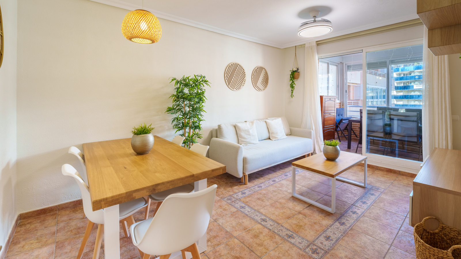 photo of Villa or house on Carrer Xaloc, 8, 03570 La Vila Joiosa, Alicante, Spain
