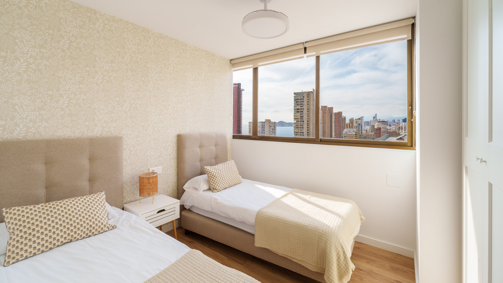 photo of Apartments on Av. del Mediterráneo, 43, 03503 Benidorm, Alicante, Spain