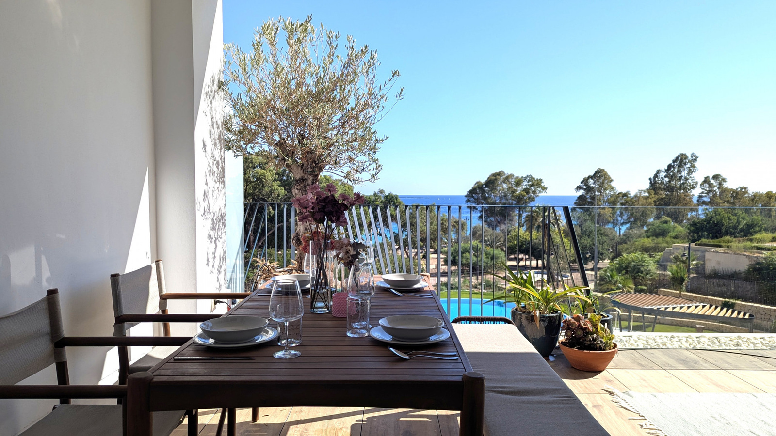 photo of Villa or house on Partida Torres Norte Urb, 10, 03570 La Vila Joiosa, Alicante, Spain