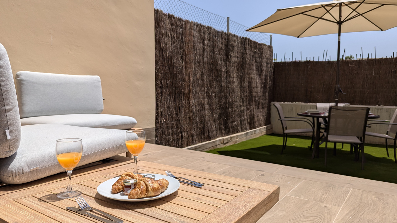 photo of Villa or house on Partida Torres Nte., 21, 03570 Villajoyosa, Alicante, Spain
