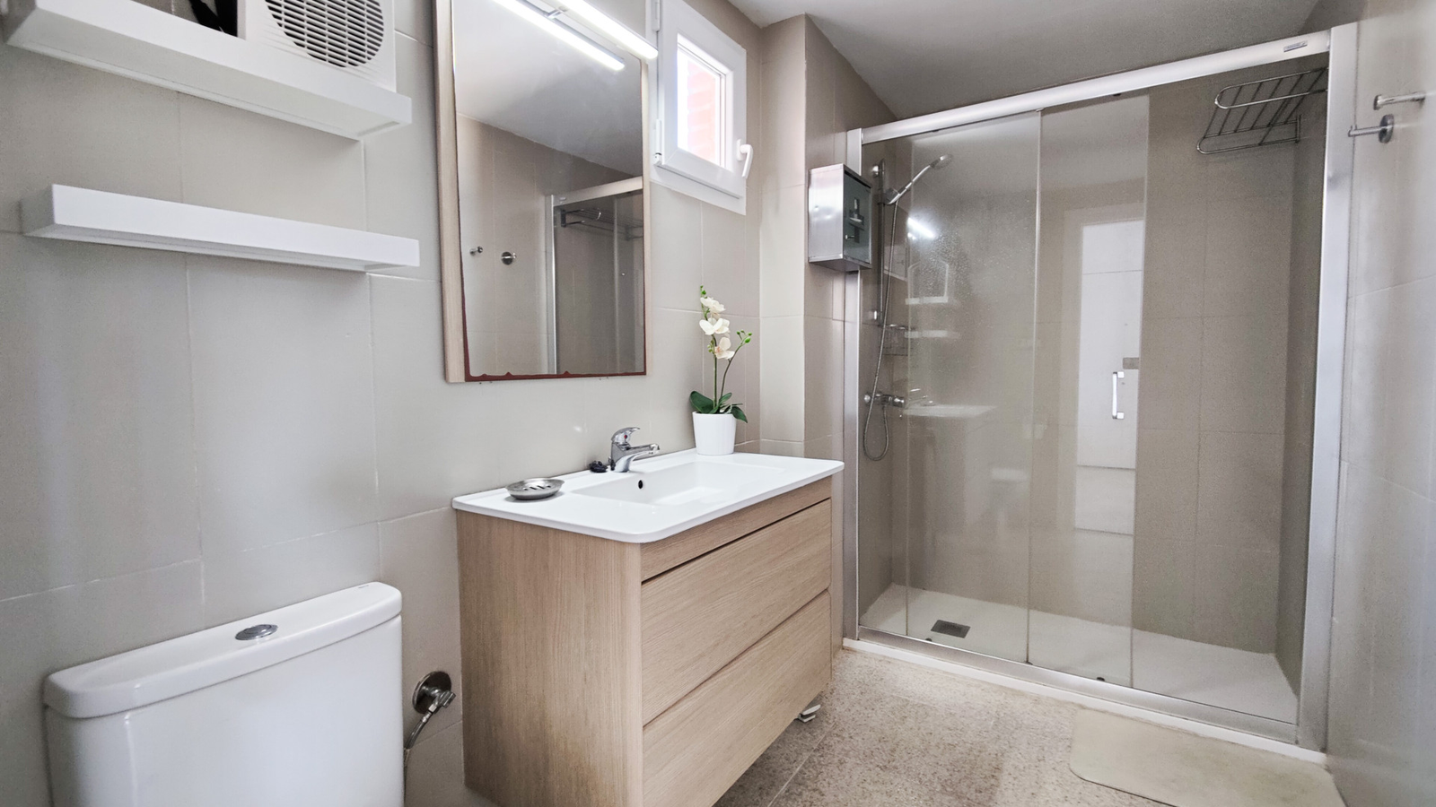 photo of Apartments on Avinguda de la Vila Joiosa, 15, 03502 Benidorm, Alicante, Spain