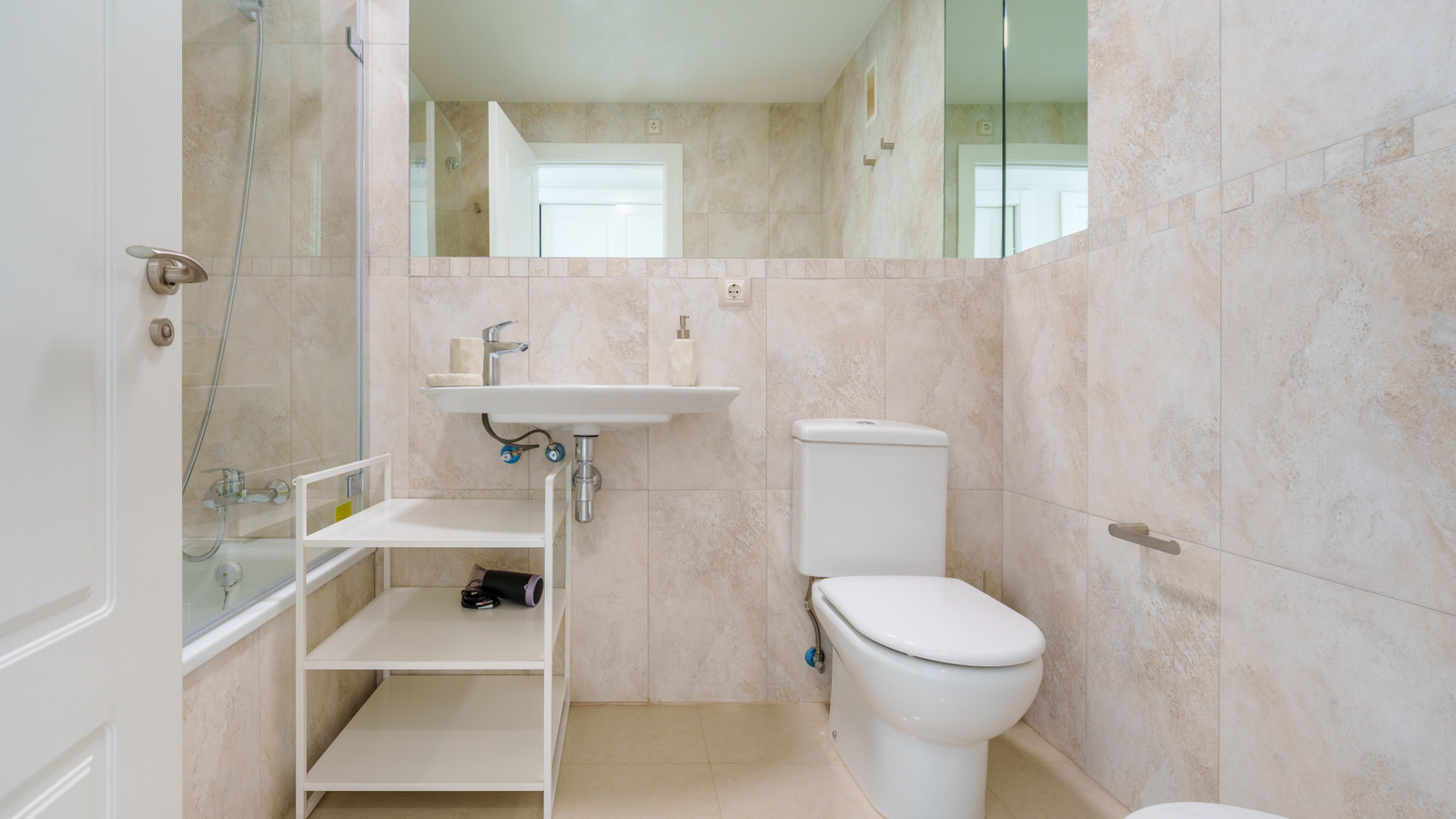 photo of Apartments on C. Derramador, 10, 03503 Benidorm, Alicante, Spain