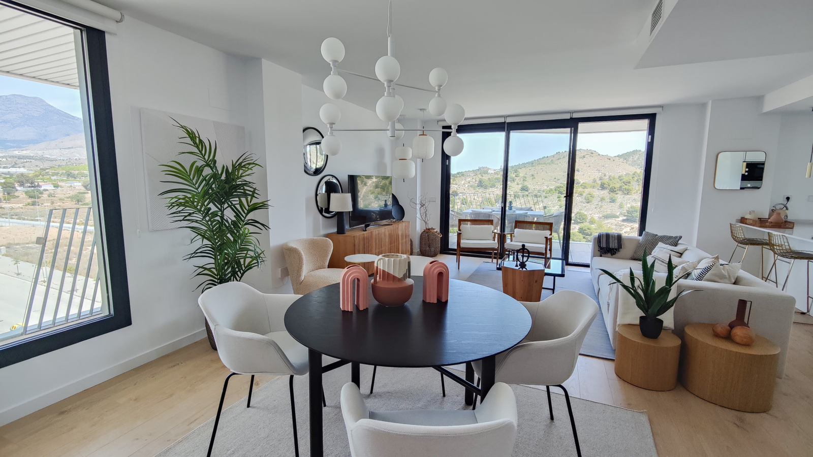 photo of Villa or house on Partida Torres Norte Urb, 11, 03570 La Vila Joiosa, Alicante, Spain