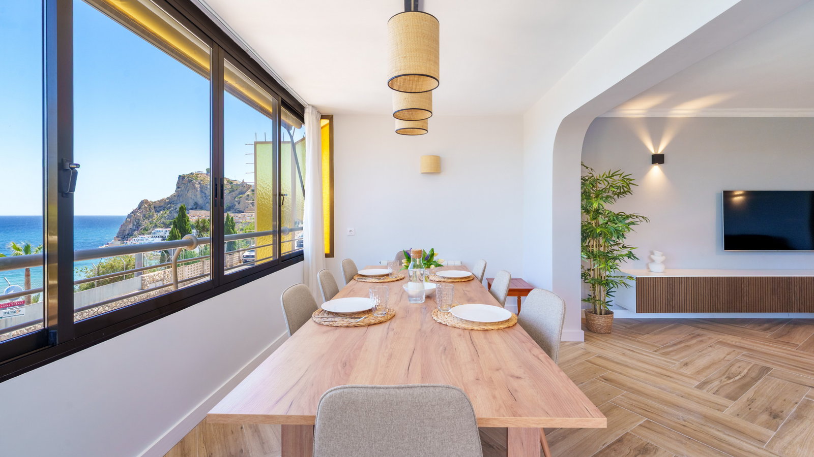photo of Apartments on Calle Avilés, 10, 03502 Benidorm, Alicante, Spain