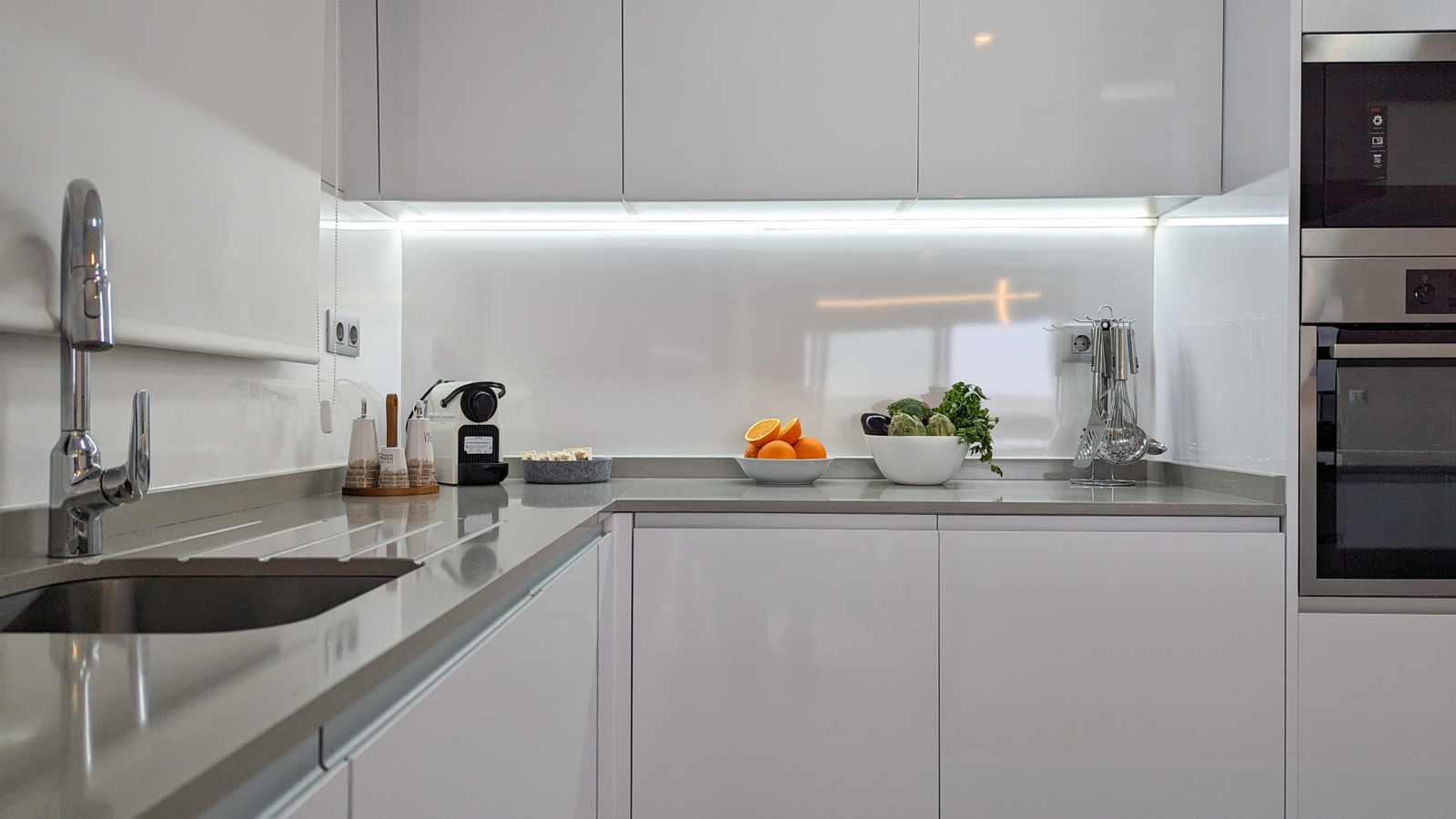photo of Apartments on Av. de la Armada Española, 20, 03502 Benidorm, Alicante, Spain