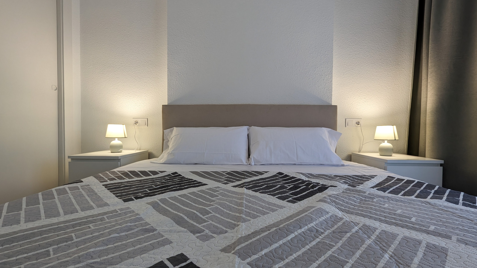 photo of Apartments on C. de Bonn, 4, 03503 Benidorm, Alicante, Spain