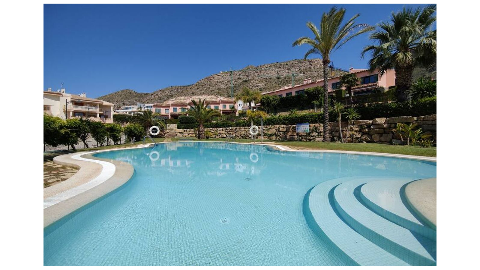 photo of Villa or house on Carrer Berna, 27, 03509 Golf Badia, Alicante, Spain