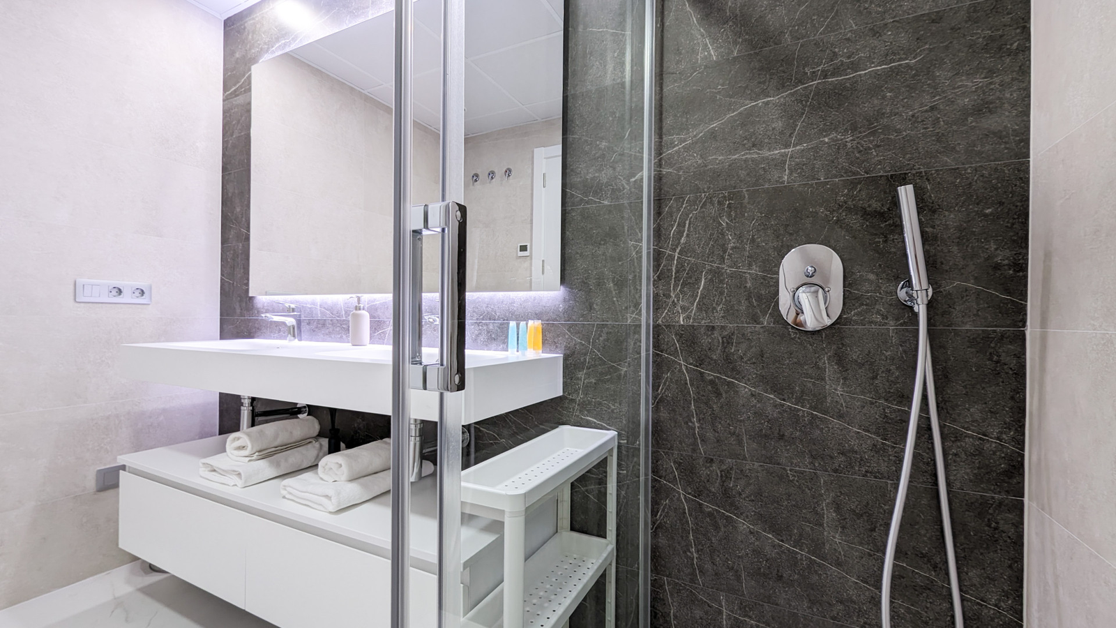 photo of Apartments on Av. República Argentina, 17, 03502 Benidorm, Alicante, Spain