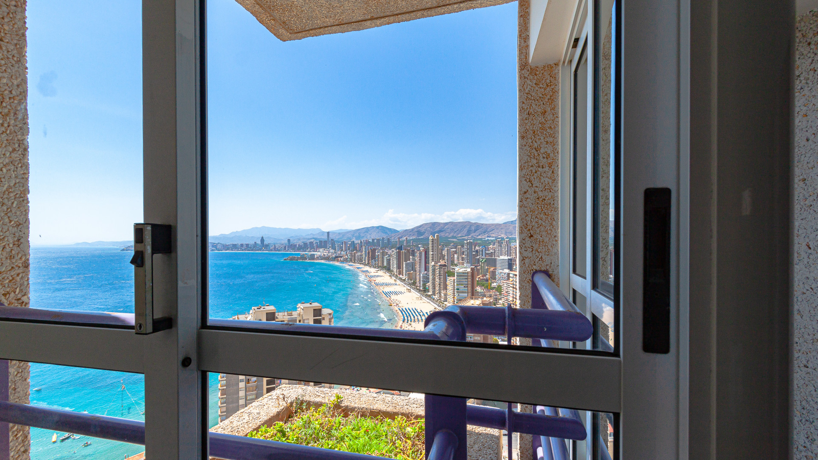 photo of Apartments on C. de Bonn, 4, 03503 Benidorm, Alicante, Spain