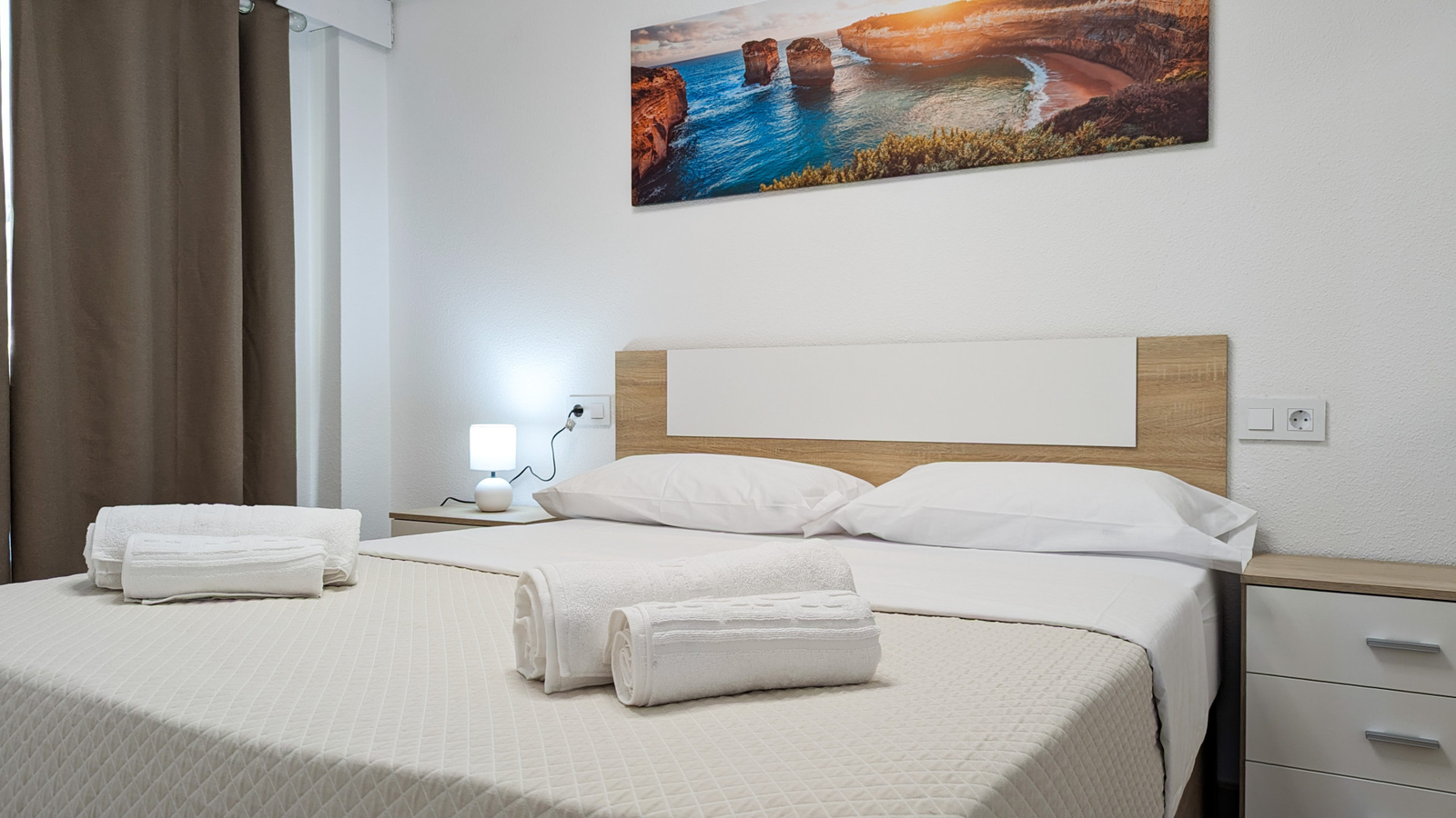photo of Apartments on Playa de Levante, C. Gerona, 30, 03503 Benidorm, Alicante, Spain