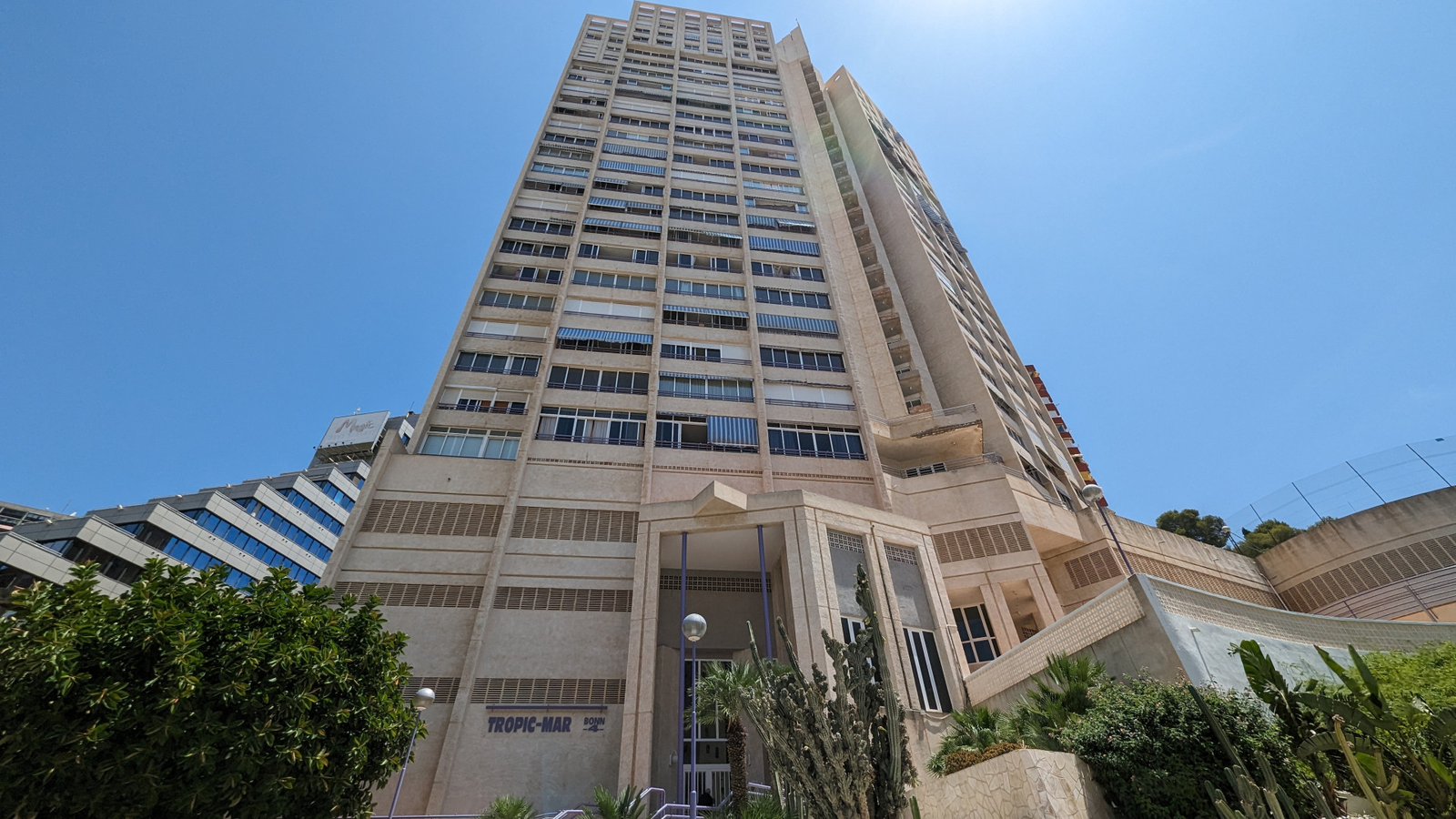 photo of Apartments on C. de Bonn, 4, 03503 Benidorm, Alicante, Spain