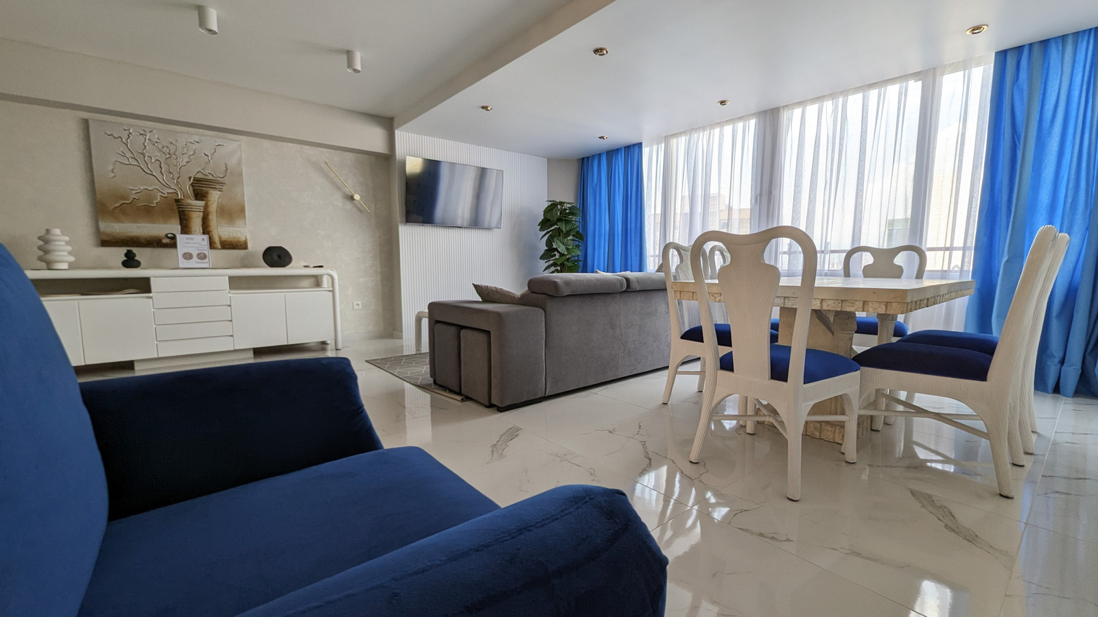 photo of Apartments on Playa de Levante, C. Alcalde Manuel Catalán Chana, 12, 03503 Benidorm, Alicante, Spain