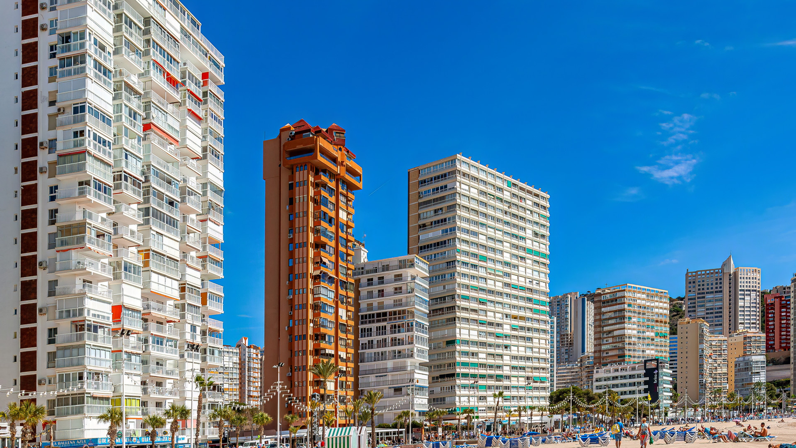 photo of Apartments on Playa de Levante, C. Gerona, 30, 03503 Benidorm, Alicante, Spain