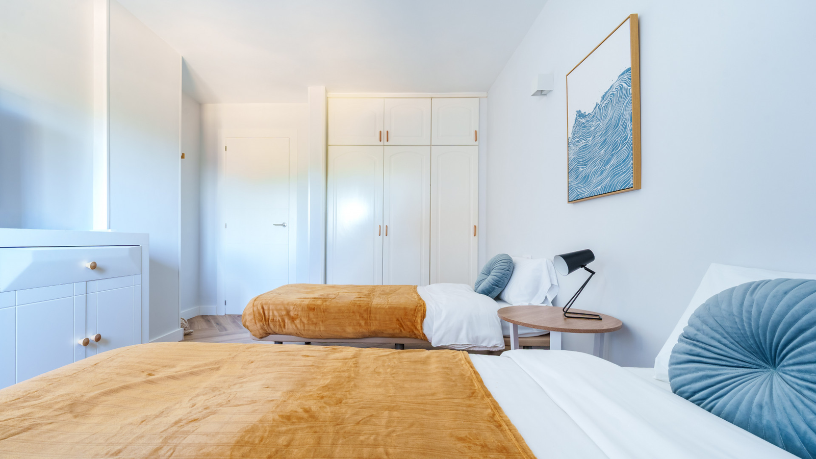 photo of Apartments on Calle Avilés, 10, 03502 Benidorm, Alicante, Spain
