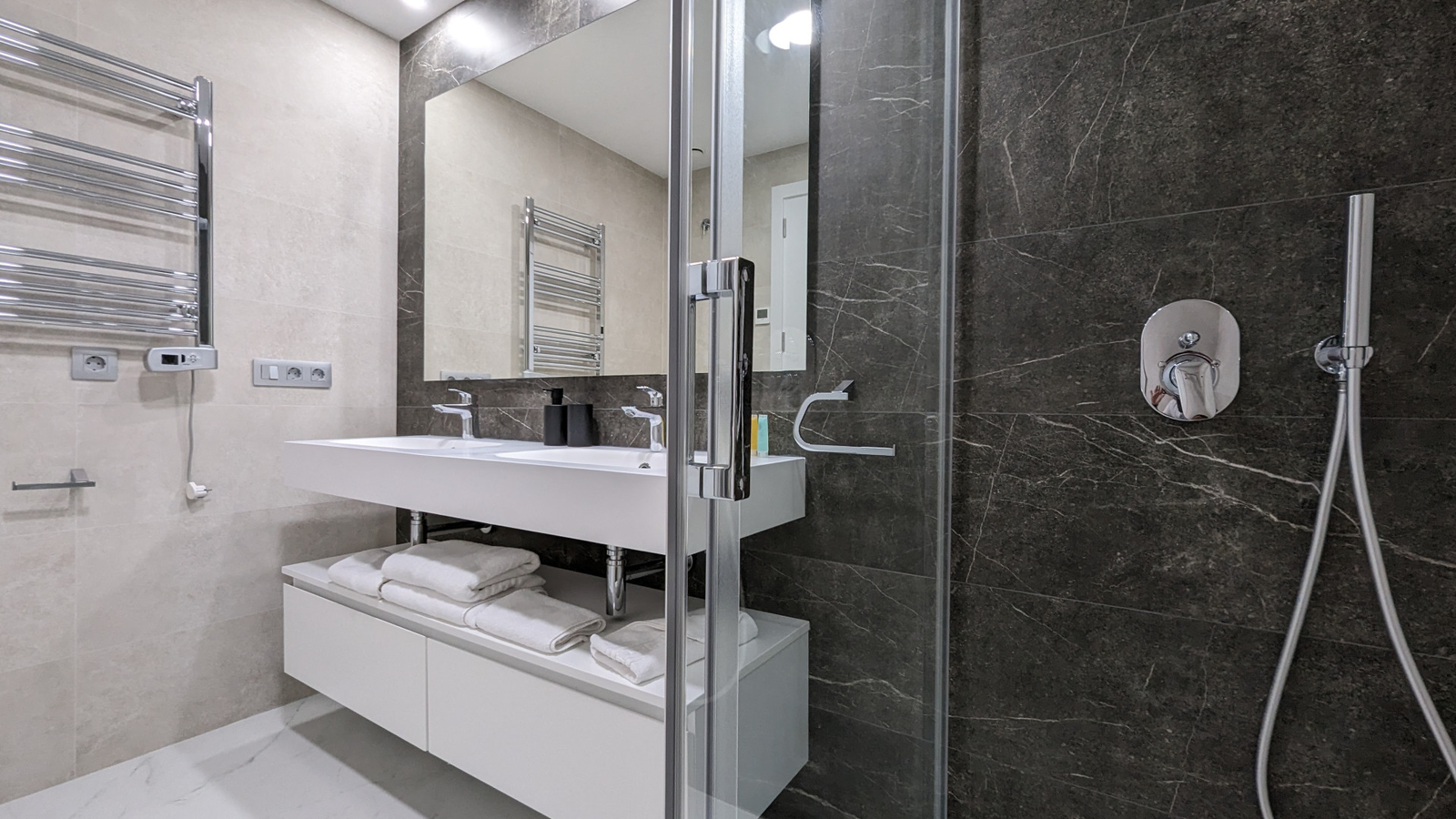 photo of Apartments on Av. República Argentina, 17, 03502 Benidorm, Alicante, Spain
