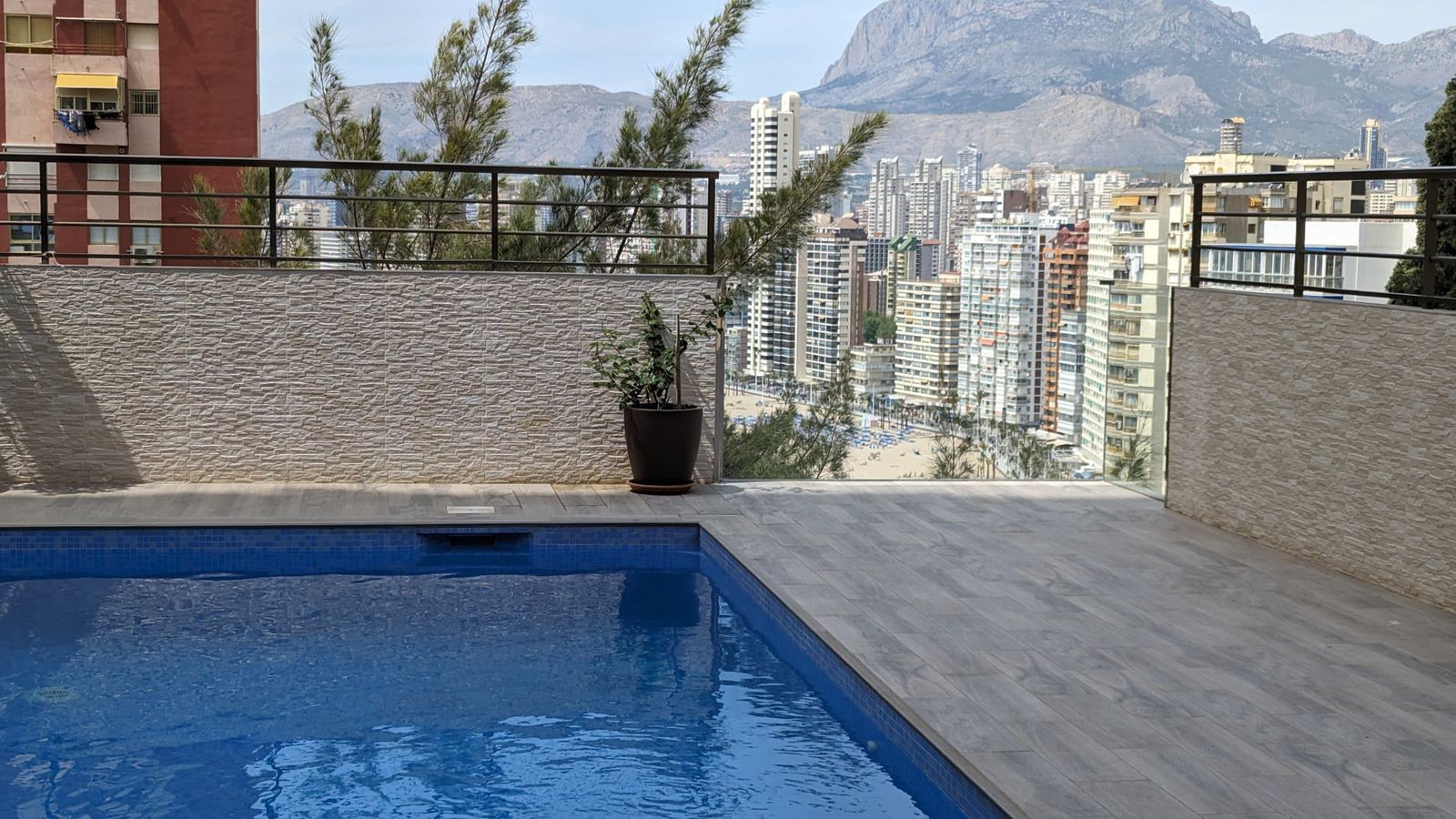 photo of Apartments on C. Sierra Dorada, 2, 03503 Benidorm, Alicante, Spain