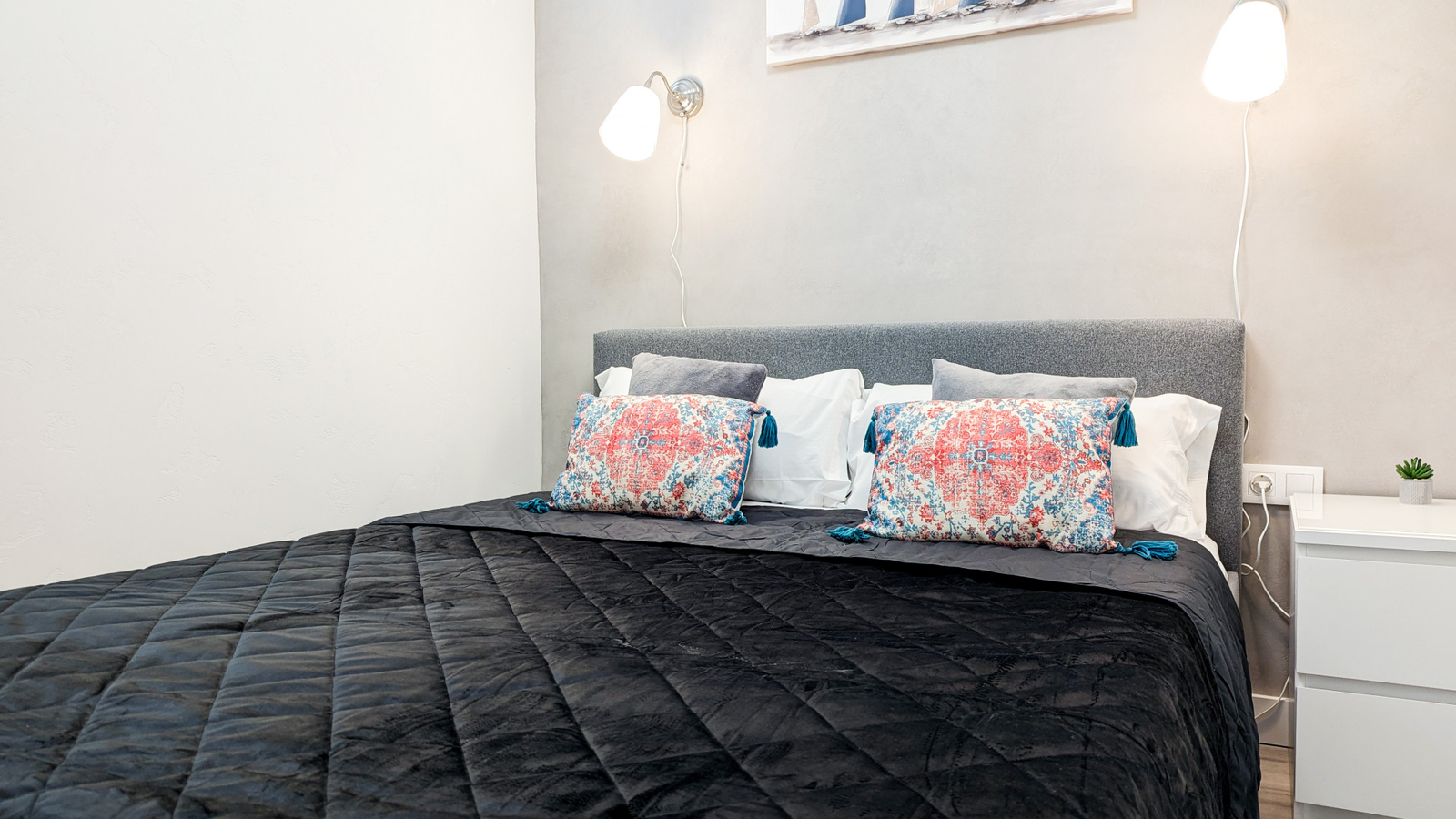 photo of Apartments on C. de Manila, 2, 03503 Benidorm, Alicante, Spain