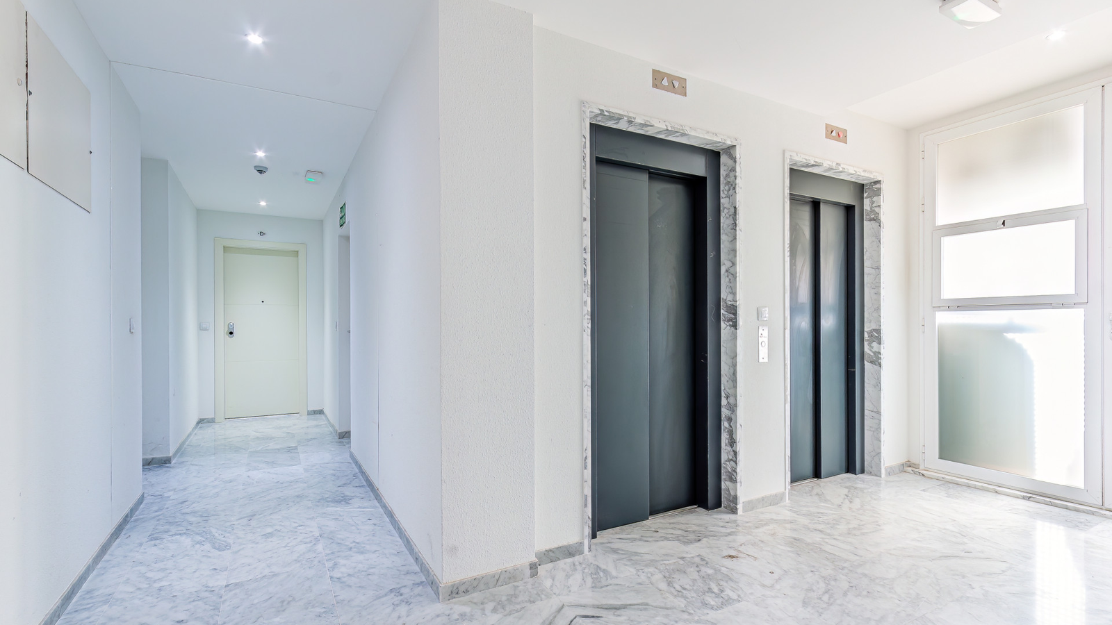 photo of Apartments on Edificio Las Algas, C. Alcalde Manuel Catalán Chana, 22, 03503 Benidorm, Alicante, Spain