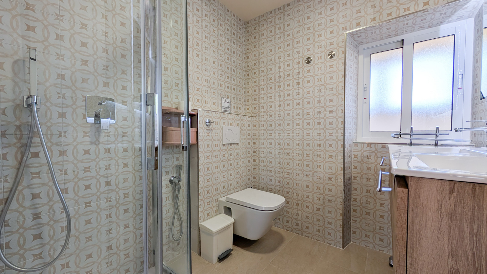 photo of Villa or house on Urb. Barrina Norte, 17, 03502 Benidorm, Alicante, Spain
