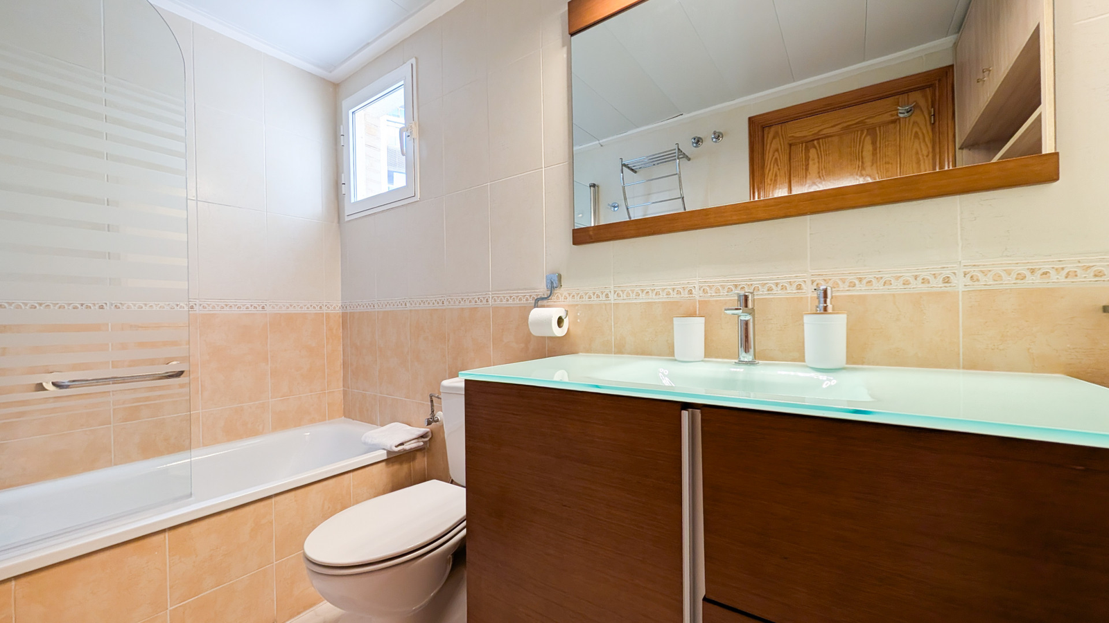 photo of Apartments on C. Sierra Dorada, 3b, 03503 Benidorm, Alicante, Spain