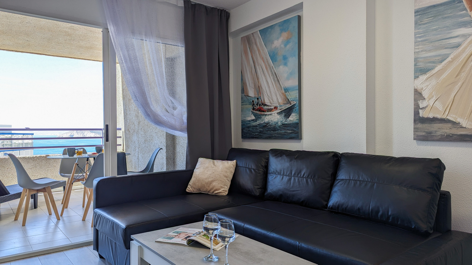 photo of Apartments on C. de Bonn, 4, 03503 Benidorm, Alicante, Spain