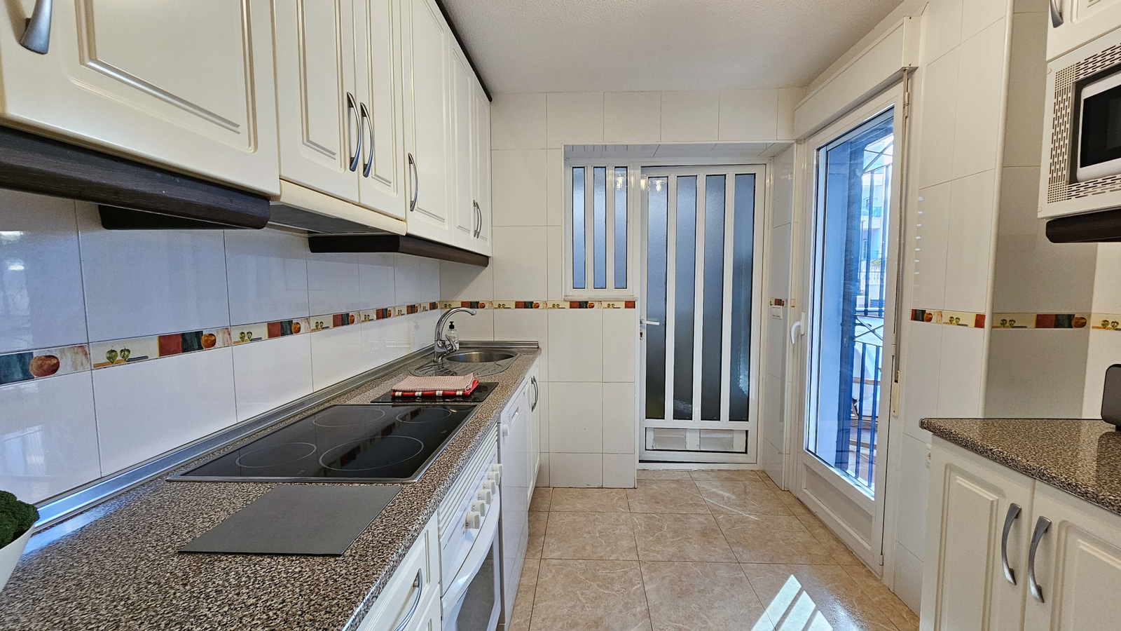 photo of Villa or house on Plaça Torres Pp 11, 51, 03570 La Vila Joiosa, Alicante, Spain