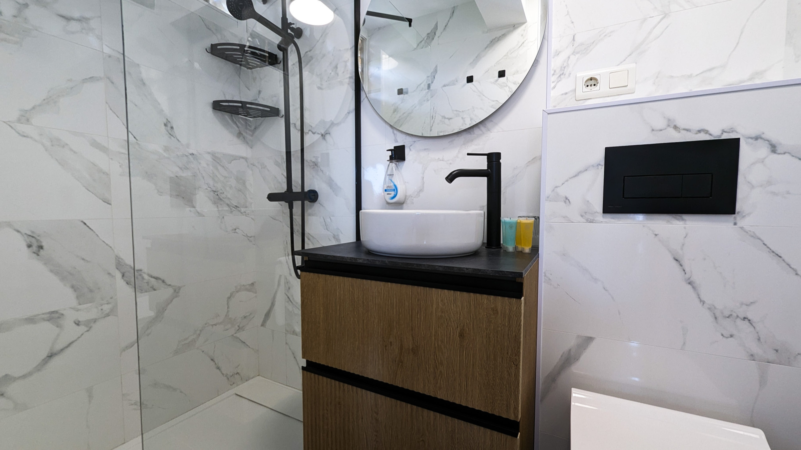 photo of Apartments on C. Santander, 6, 03502 Benidorm, Alicante, Spain
