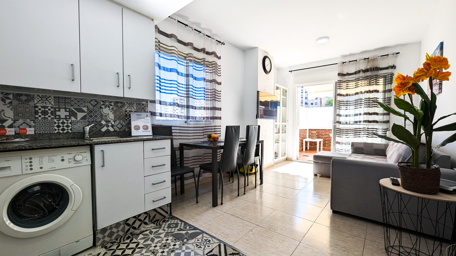 photo of Villa or house on Carrer Gregal, 2bis, 03570 Benidorm, Alicante, Spain