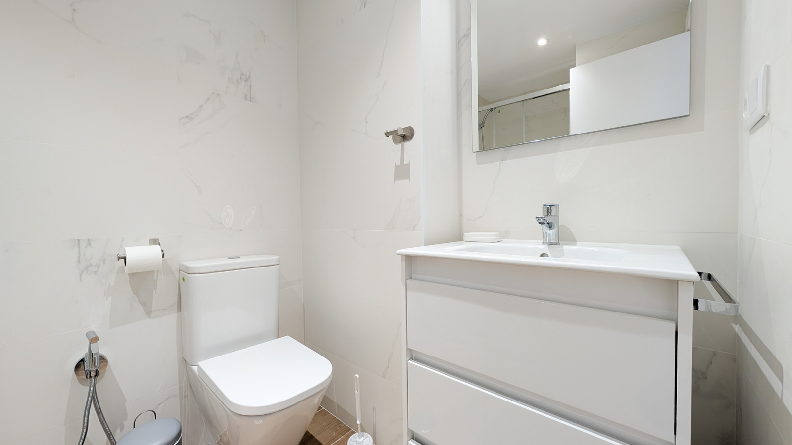 photo of Apartments on C. Asturias, 8, 03502 Benidorm, Alicante, Spain