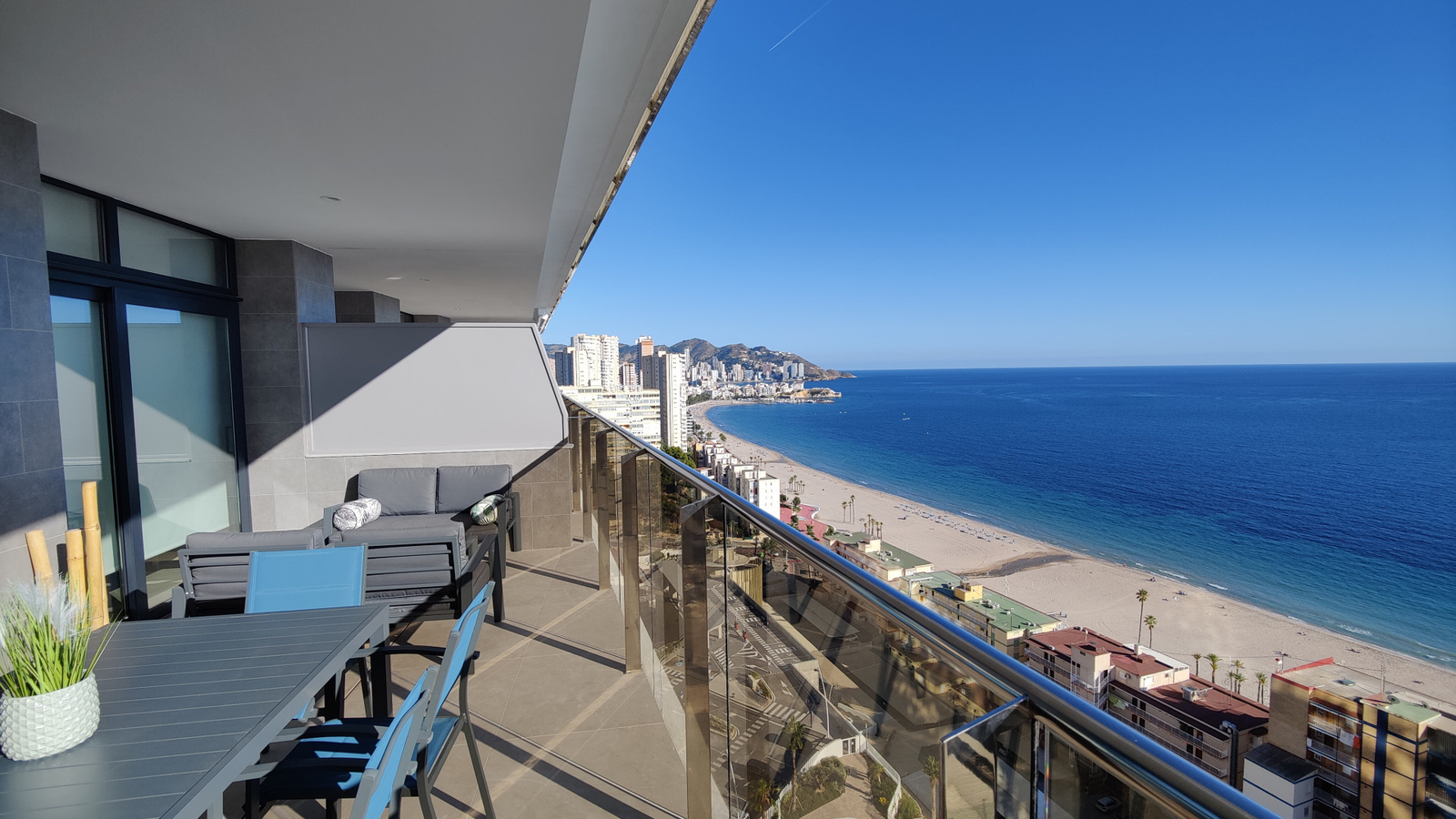 photo of Apartments on Av. de la Armada Española, 18, 03502 Benidorm, Alicante, Spain