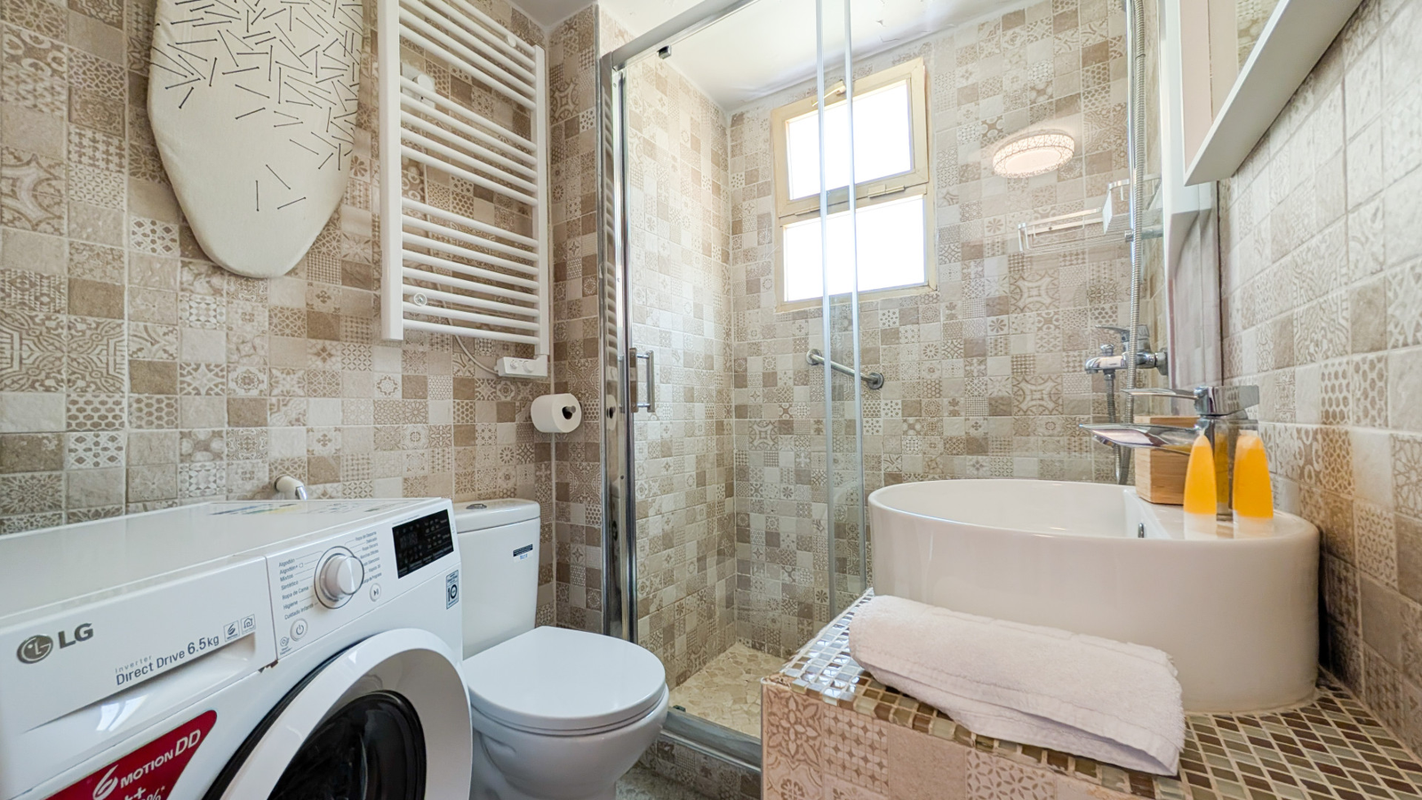 photo of Apartments on Av. de Roma, 10, 03503 Benidorm, Alicante, Spain