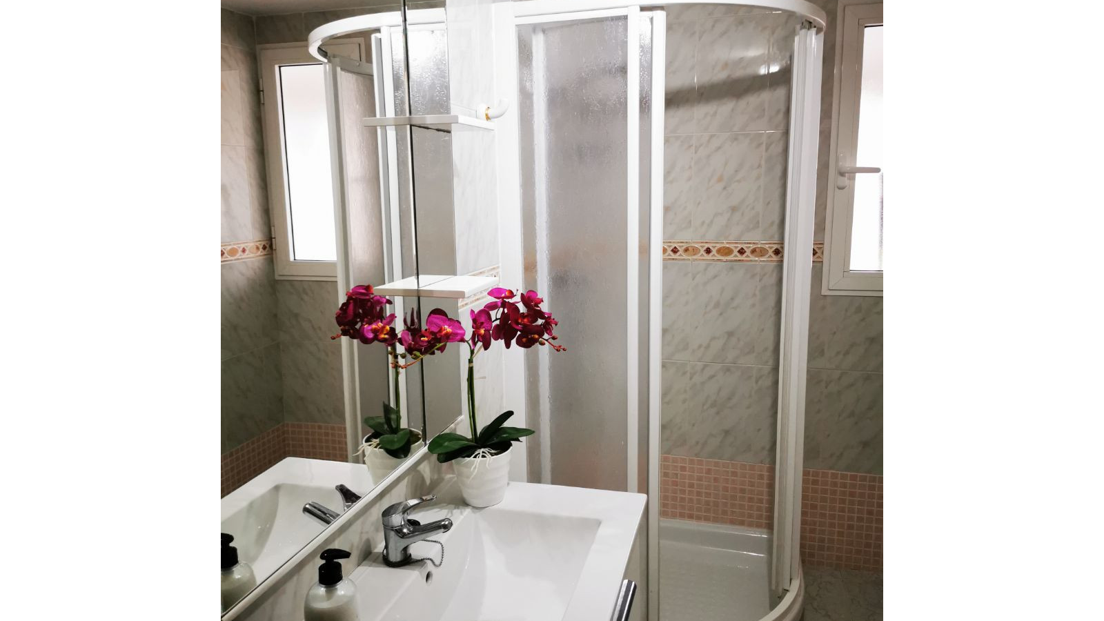 photo of Apartments on Av. Ametlla de Mar, 18, 03503 Benidorm, Alicante, Spain