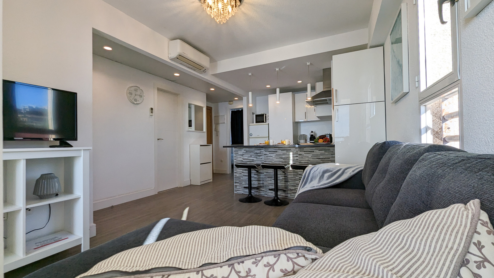 photo of Apartments on C. de Bonn, 4, 03503 Benidorm, Alicante, Spain