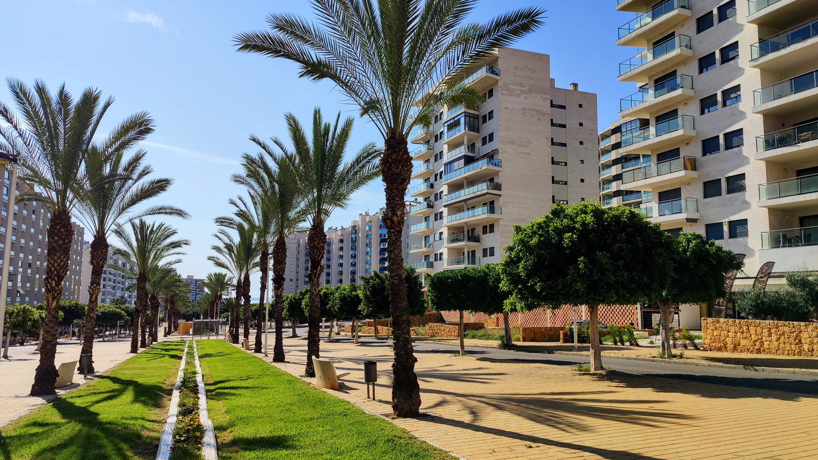 photo of Villa or house on Carrer Marinada, 1, 03570 Benidorm, Alicante, Spain
